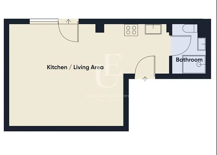 Geneva: A Charming Patio With Private Parking!